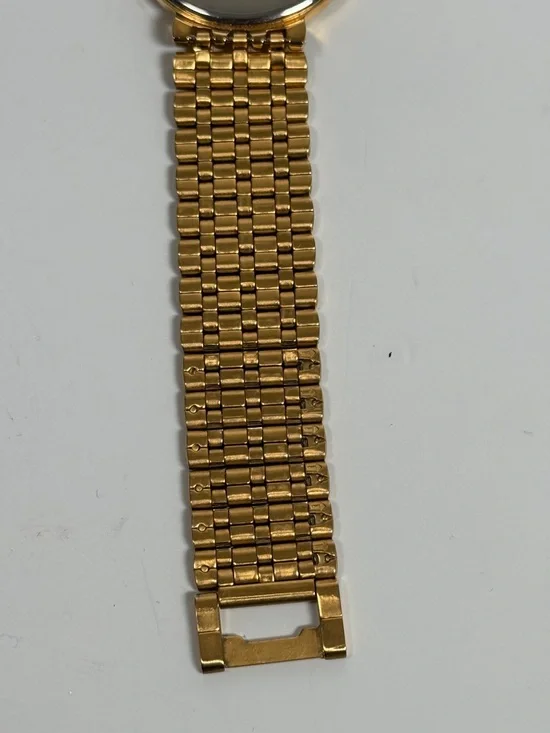 Vintage Citizen Quartz Gold Tone Black Dial Watch - Picture 10 of 10